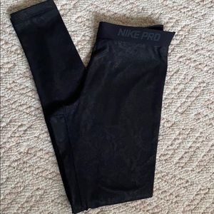 Nike Pro DRI-FIT legging with animal print.